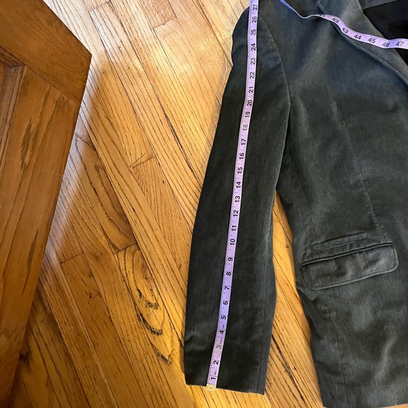 Boss velvet suit jacket size 46 R - Picture 16 of 16